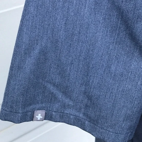 Figs Technical Collection Denim Blue Casma Scrub Top Size Medium - Picture 2 of 7